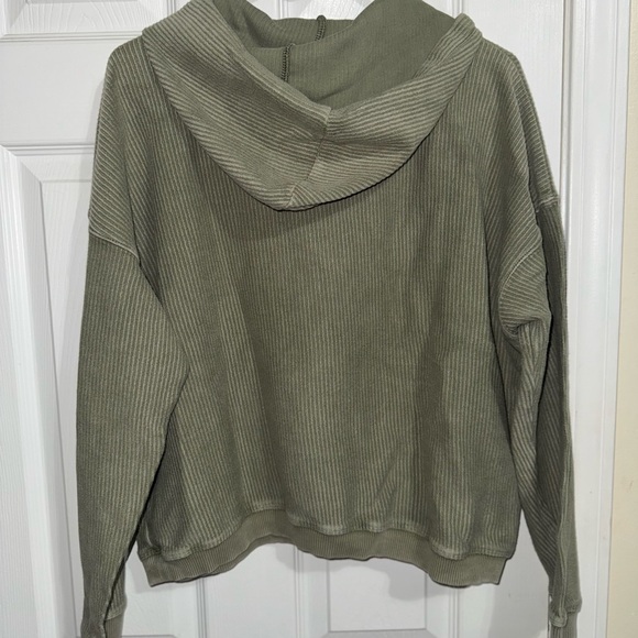 Aerie Ribbed Cropped Hoodie Sweatshirt in Olive Green - Picture 6 of 6